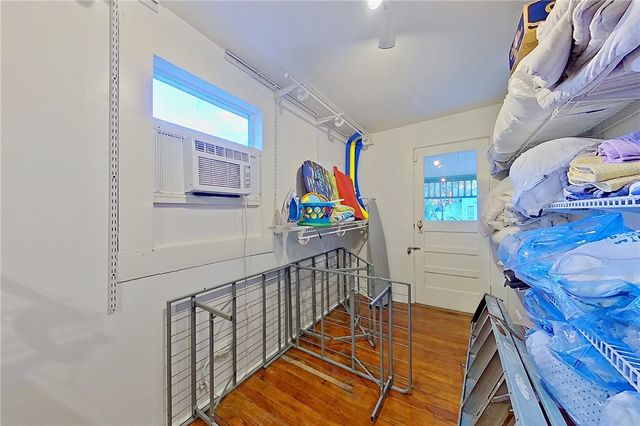 912 Carpenter Street, Brunswick, GA 31520