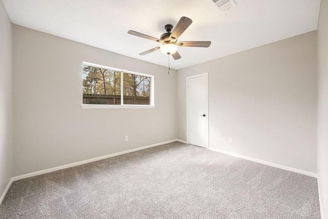 2114 Eagle Point Road, Crosby, TX 77532