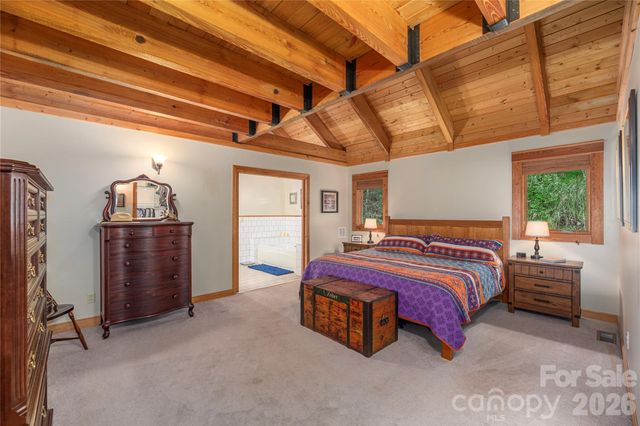 116 Ivy Road, Mills River, NC 28759