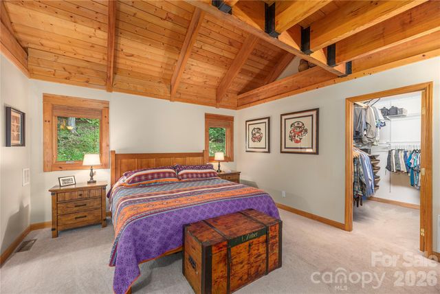 116 Ivy Road, Mills River, NC 28759