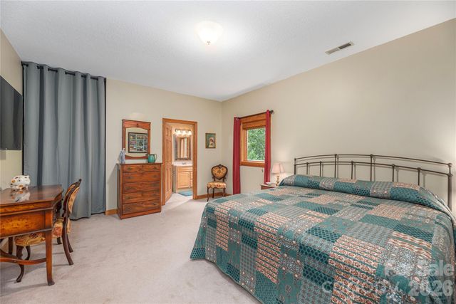 116 Ivy Road, Mills River, NC 28759