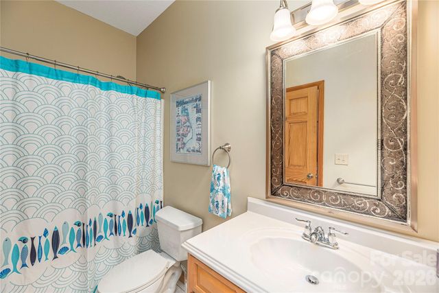 116 Ivy Road, Mills River, NC 28759