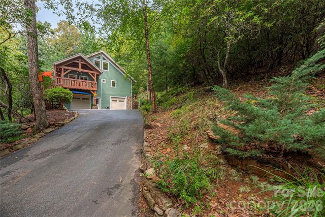 116 Ivy Road, Mills River, NC 28759