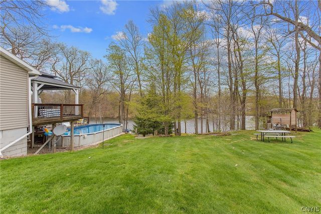 106 County Route 10, Schroeppel, NY 13132