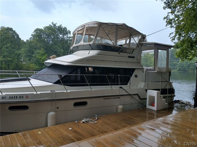 106 County Route 10, Schroeppel, NY 13132
