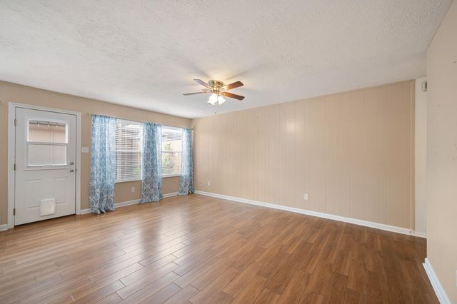 11566 S Kirkwood Road, Houston, TX 77477