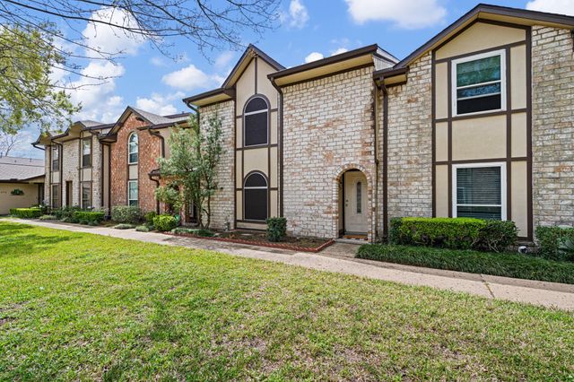 11566 S Kirkwood Road, Houston, TX 77477