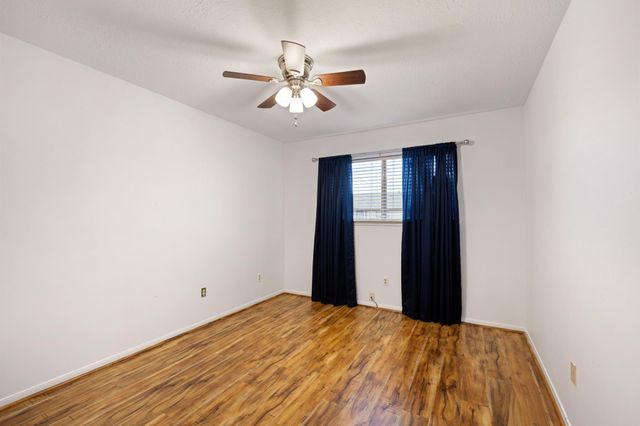 11566 S Kirkwood Road, Houston, TX 77477