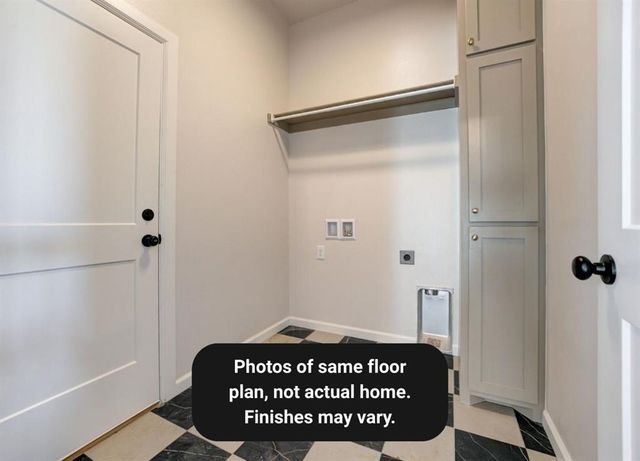 4913 Misty Wood Lane, Mustang, OK 73064