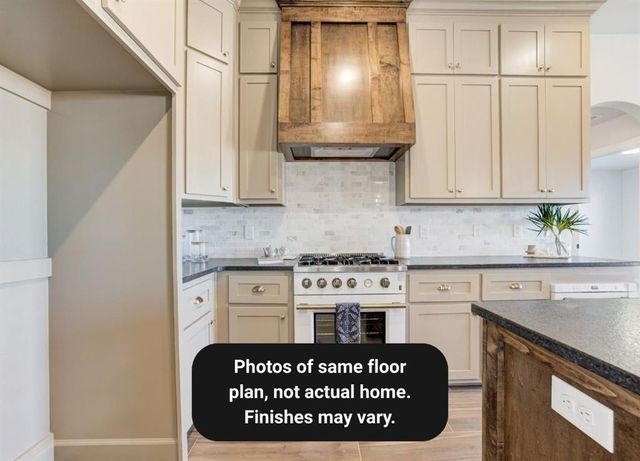 4913 Misty Wood Lane, Mustang, OK 73064