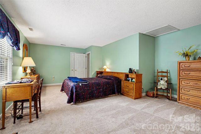 5112 Tedorill Lane, Charlotte, NC 28226