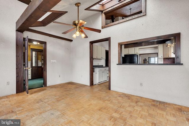 47 S LOCUST AVE, Salem, NJ 08079