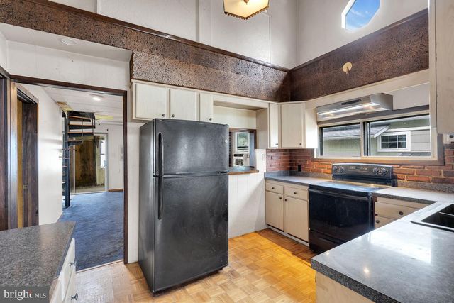 47 S LOCUST AVE, Salem, NJ 08079