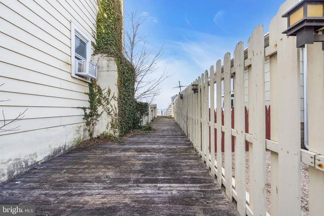 47 S LOCUST AVE, Salem, NJ 08079