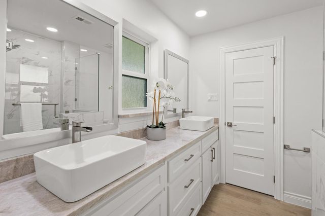 7938 Hillfawn Circle, Dallas, TX 75248