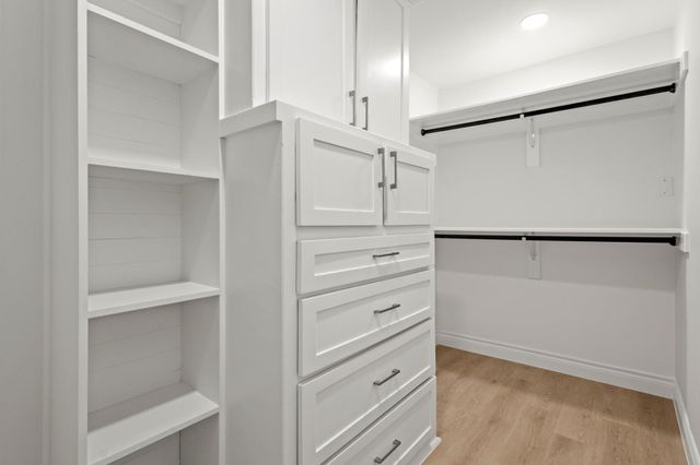 7938 Hillfawn Circle, Dallas, TX 75248