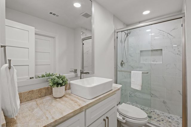 7938 Hillfawn Circle, Dallas, TX 75248