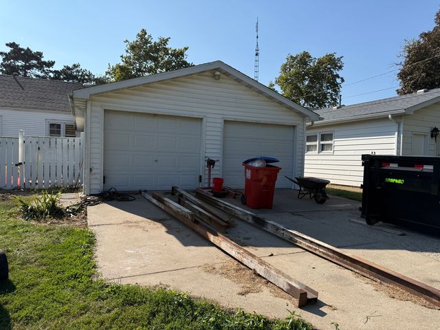 102 Chestnut Street, Varna, IL 61375