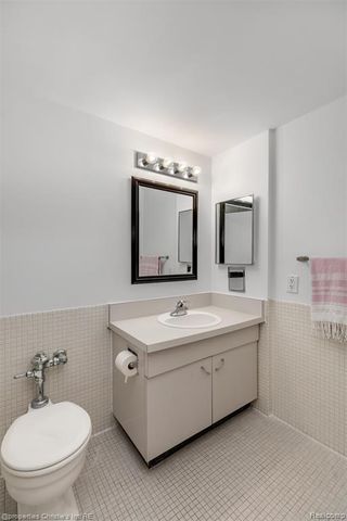 1300 E Lafayette Street 412, Detroit, MI 48207