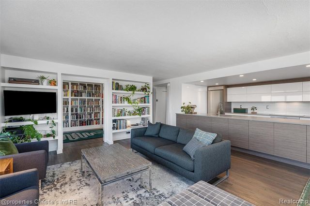 1300 E Lafayette Street 412, Detroit, MI 48207