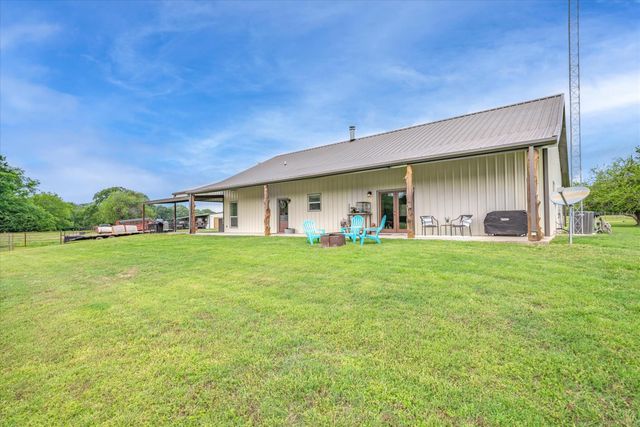 1305 Vz County Road 3821, Wills Point, TX 75169