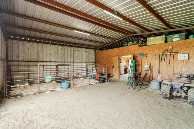 1305 Vz County Road 3821, Wills Point, TX 75169