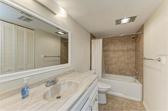 6120 43RD STREET W 102B, Bradenton, FL 34210