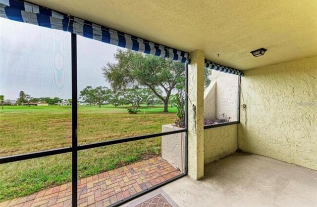 6120 43RD STREET W 102B, Bradenton, FL 34210