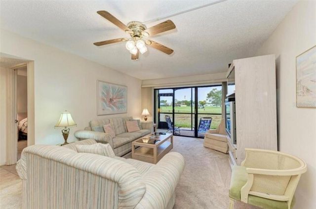 6120 43RD STREET W 102B, Bradenton, FL 34210