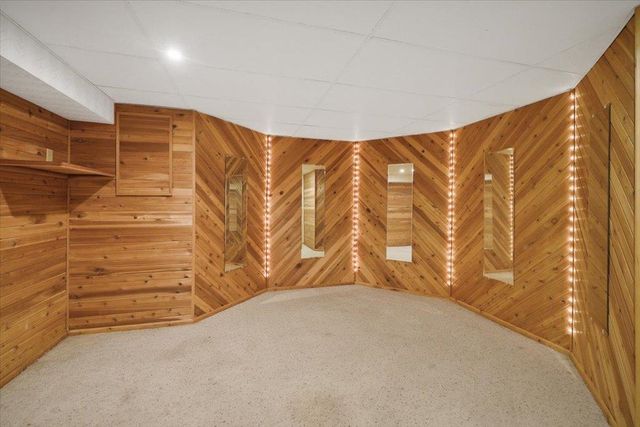 207 W Woodway Ave, Spokane, WA 99218