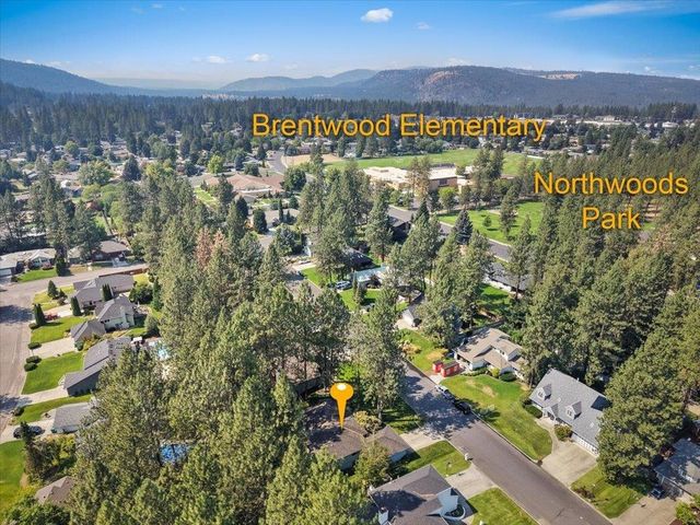 207 W Woodway Ave, Spokane, WA 99218