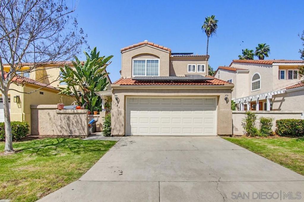746 Granite Hills Circle, El Cajon, CA 92019
