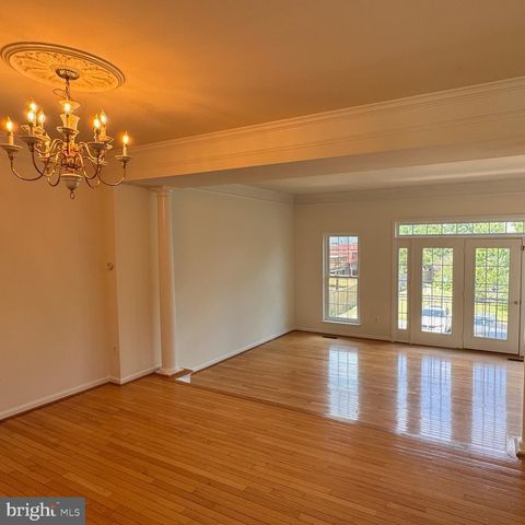 13642 FLYING SQUIRREL DR, Herndon, VA 20171