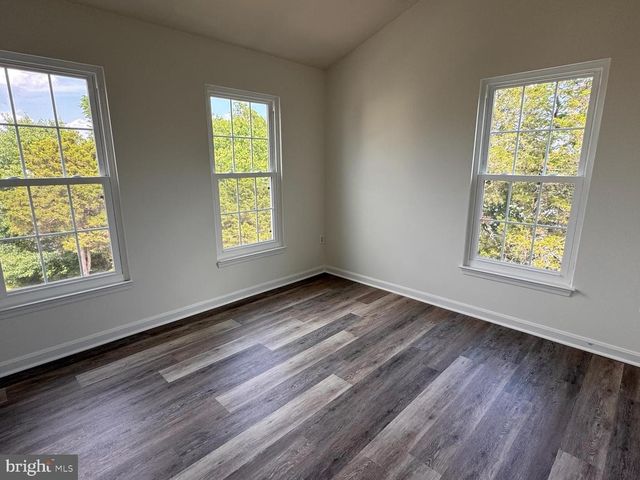 13642 FLYING SQUIRREL DR, Herndon, VA 20171