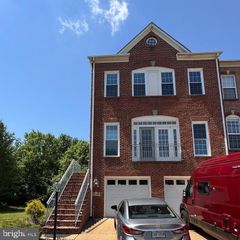 13642 FLYING SQUIRREL DR, Herndon, VA 20171