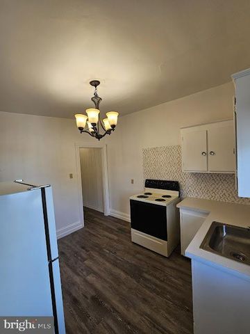 1121 W POPLAR ST, York, PA 17404