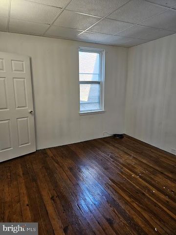 1121 W POPLAR ST, York, PA 17404