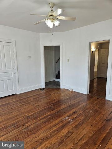 1121 W POPLAR ST, York, PA 17404