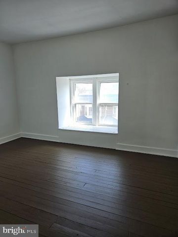 1121 W POPLAR ST, York, PA 17404