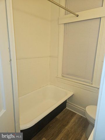 1121 W POPLAR ST, York, PA 17404