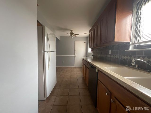 1203 N Oaks Boulevard, North Brunswick, NJ 08902