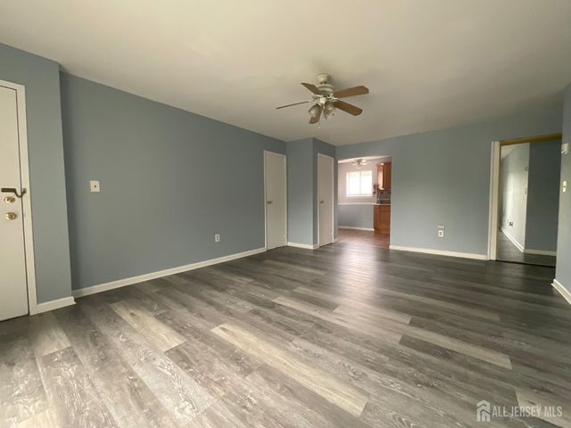 1203 N Oaks Boulevard, North Brunswick, NJ 08902