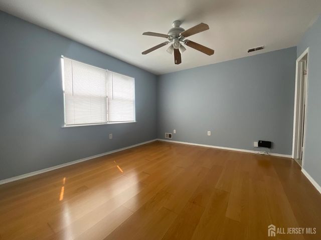 1203 N Oaks Boulevard, North Brunswick, NJ 08902