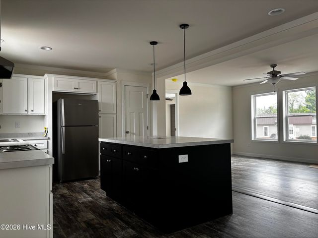 105 Blades Village Drive, Havelock, NC 28532