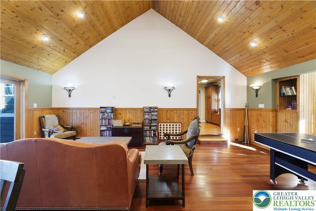 262 Overlook Way, Jackson Twp, PA 18372