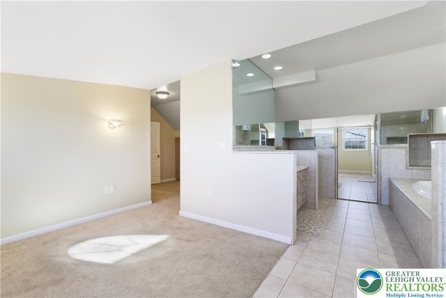 262 Overlook Way, Jackson Twp, PA 18372