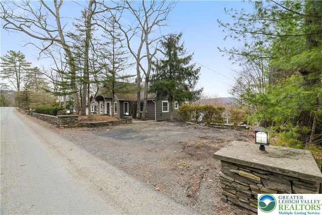 262 Overlook Way, Jackson Twp, PA 18372