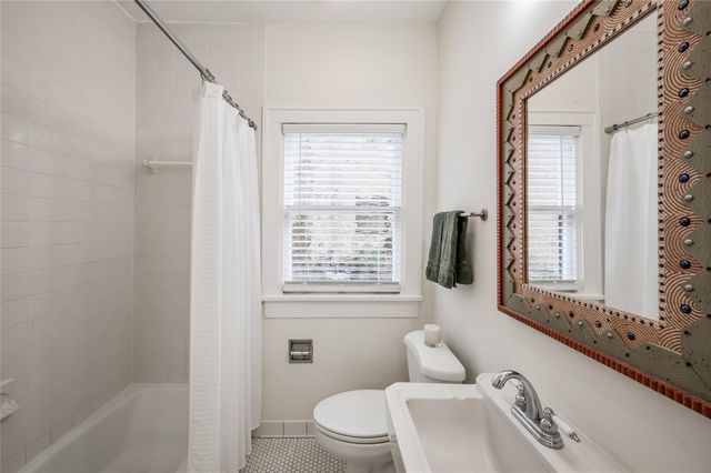 1737 Albans Road 1, Houston, TX 77005