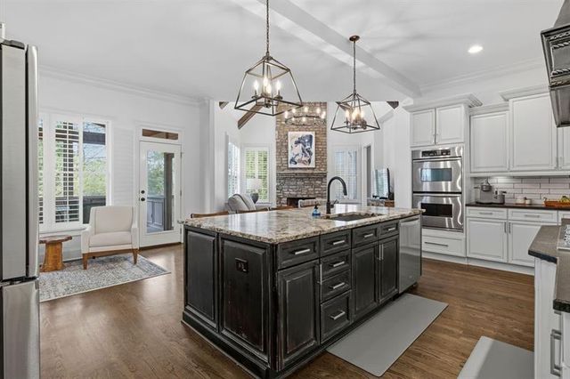 2895 Lassiter Manor Drive, Marietta, GA 30062