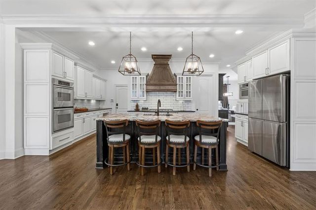 2895 Lassiter Manor Drive, Marietta, GA 30062